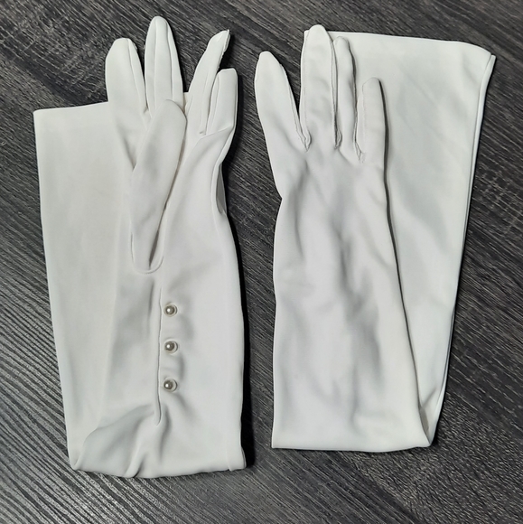 Vintage Elbow Length Satin Evening Gloves - Picture 5 of 8